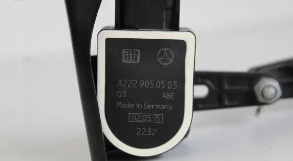 Mercedes-Benz S W222 Headlight/headlamp level sensor A2229050503
