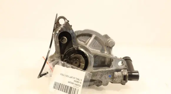 Nissan X-Trail T32 Vacuum pump 146507293R