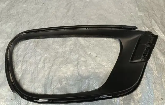 Citroen C3 Under headlight/headlamp trim 9833504280