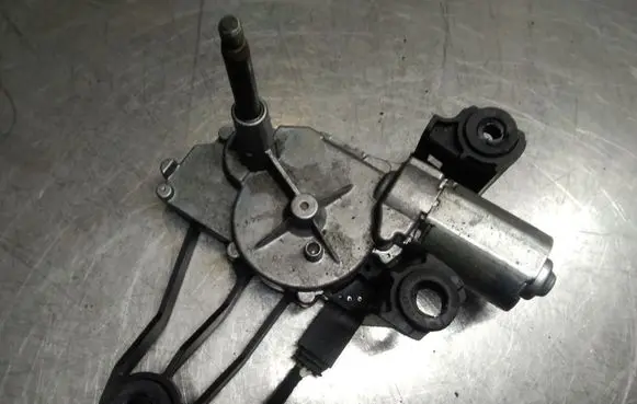 Citroen C4 I Rear window wiper motor 9646803180 0390201807