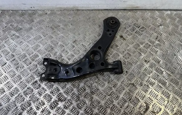 Lexus UX Front lower control arm/wishbone 