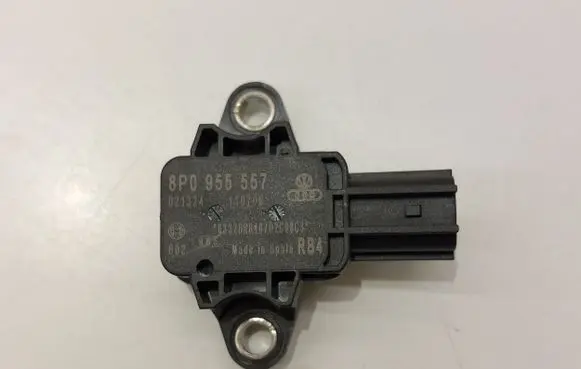 Audi A3 S3 8P Airbag deployment crash/impact sensor 8P0955557