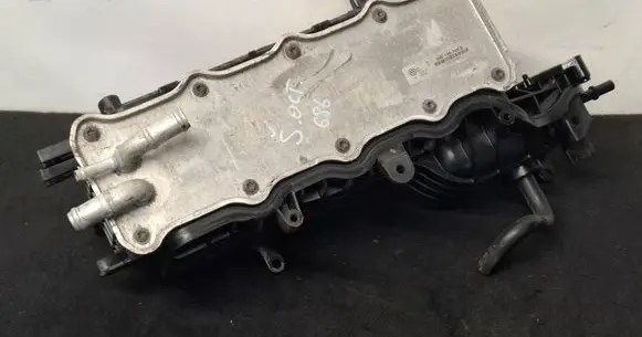 Skoda Octavia Mk3 (5E) Intake manifold 04E145749B 04E129711J