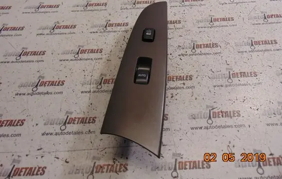 Lexus IS 220D-250-350 Electric window control switch 8403053020