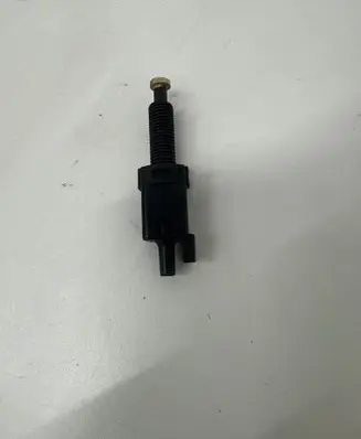 Audi A6 S6 C5 4B Brake pedal sensor switch 811907 343B