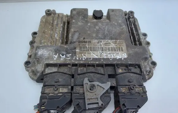 Nissan Primera Engine control unit/module 0281011644