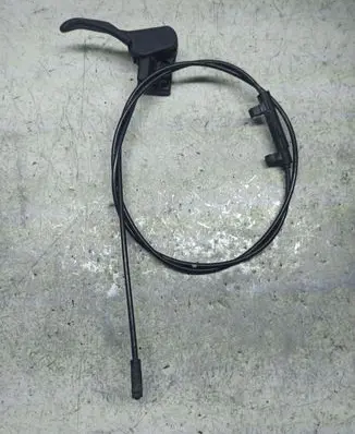 Volkswagen PASSAT B5.5 Engine bonnet (hood) release handle