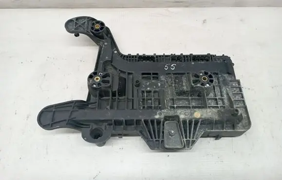 Volkswagen Golf VI Battery tray 1K0915333H