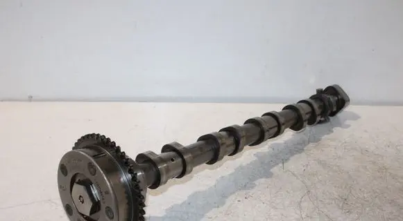 Jeep Wrangler Camshaft 05048142AD 05048154AC