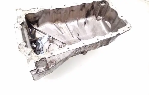 Oil sump