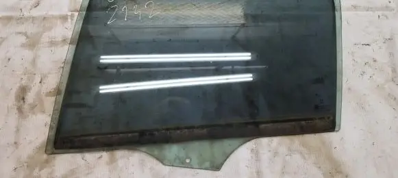 Peugeot 406 Rear door window glass
