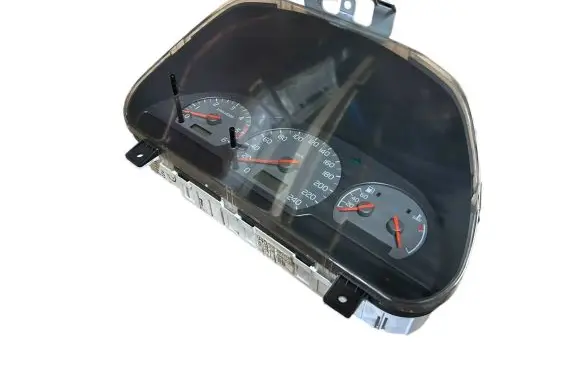 Volvo S40, V40 Speedometer (instrument cluster) 30858334 30883040