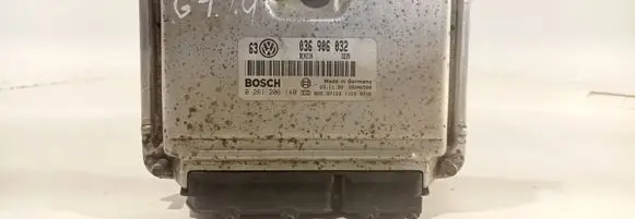 Volkswagen Golf IV Engine control unit/module 036906032 0261206140