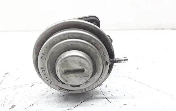 Volvo S70 V70 V70 XC EGR valve 074131503
