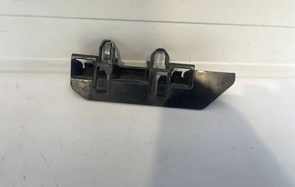 BMW 1 F40 Sill supporting ledge 7461384
