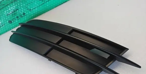 Audi A6 S6 C7 4G Front bumper lower grill 4G0807682 4G0807682F