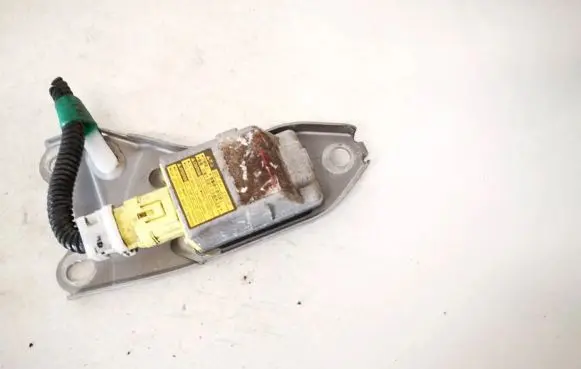 Toyota Avensis Verso Airbag deployment crash/impact sensor