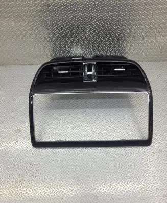 Jaguar XE Dash center air vent grill HK83014L21C GX73014L21BF