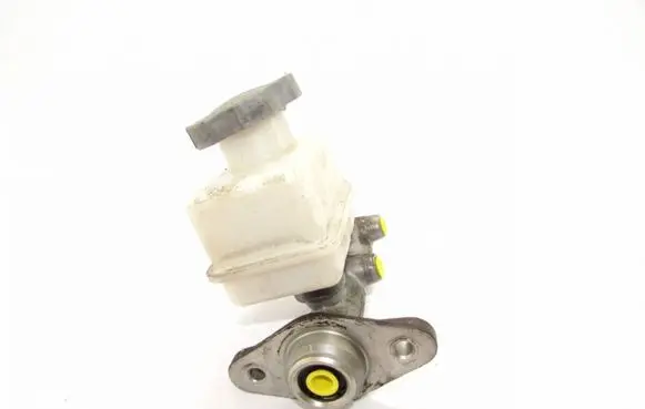 Hyundai Accent Master brake cylinder BM11103711