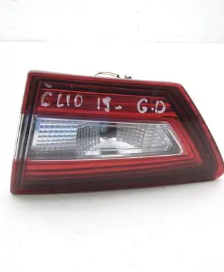 Renault Clio IV Tailgate rear/tail lights