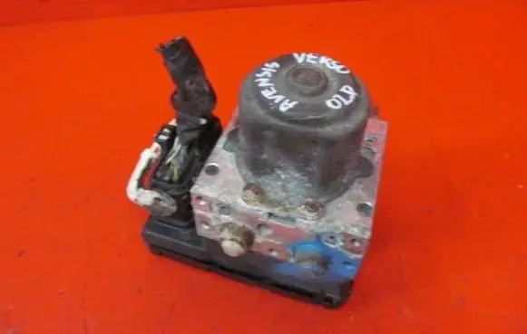 Toyota Avensis Verso ABS Pump 8954144050 4451044050
