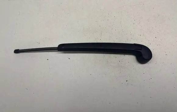 Audi A3 S3 8V Rear wiper blade arm 8V3955407