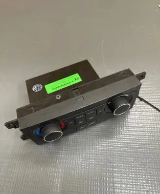 Chevrolet Captiva Climate control unit 96436272 DKB060908656