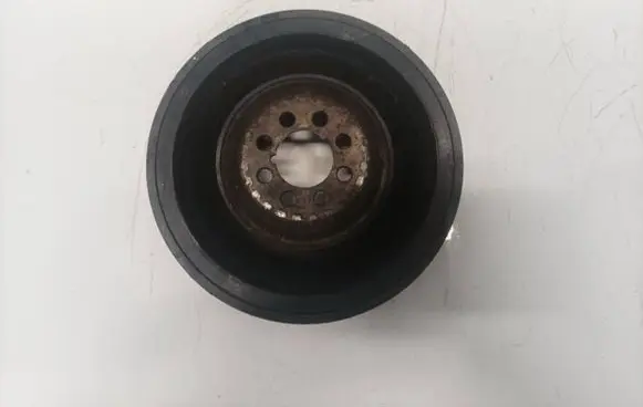 Audi A6 S6 C5 4B Crankshaft pulley 059105251m