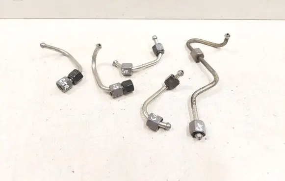 Citroen C5 Fuel injector supply line/pipe 145F
