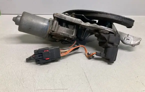 Chrysler Voyager Tailgate hydraulic set 404624