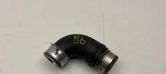 Volkswagen PASSAT B6 Intercooler pipe mounting bracket 1K0145790C