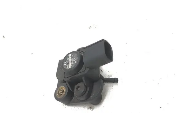 Mercedes-Benz E W212 Air pressure sensor A0071530028 0261230196
