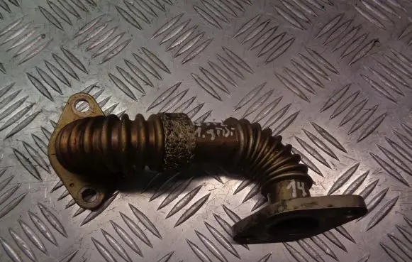 Volkswagen PASSAT B5 EGR valve line/pipe/hose