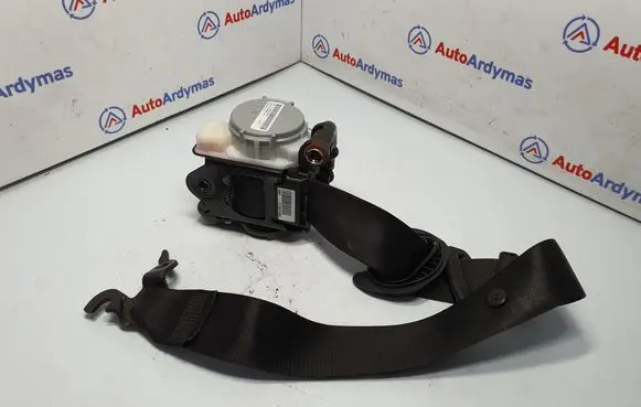 BMW X3 F25 Front seatbelt 7367249 72117367249 7258435