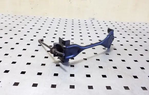 Nissan Qashqai Battery bracket 