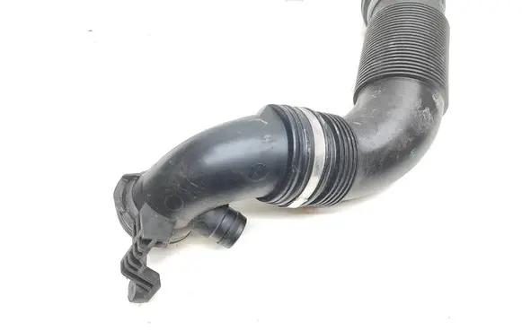 Audi A3 S3 8V Air intake hose/pipe 5Q0129654E 5Q0129656N