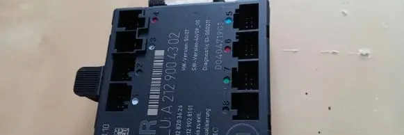 Mercedes-Benz E W212 Door control unit/module A2128203626 00404719C1 A2129028101