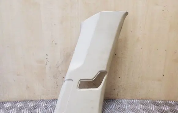 Volvo XC90 (C) pillar trim