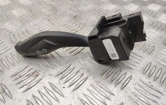 Ford C-MAX II Indicator stalk AV6T13335AB