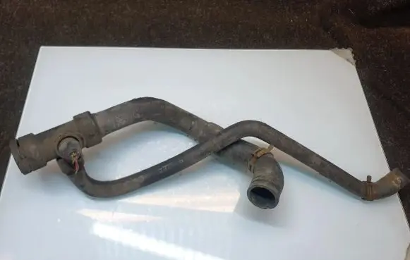 Audi A6 S6 C5 4B Engine coolant pipe/hose
