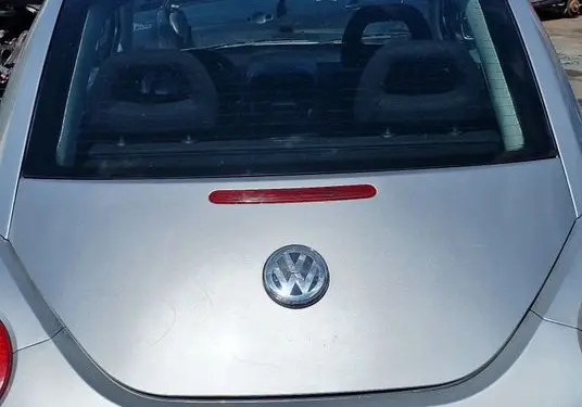 Volkswagen New Beetle Tailgate/trunk/boot lid