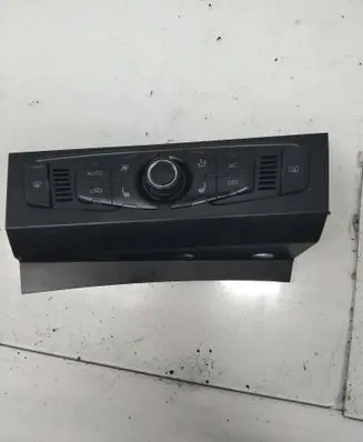 Audi A5 Sportback 8TA Climate control unit 8T1820043AN