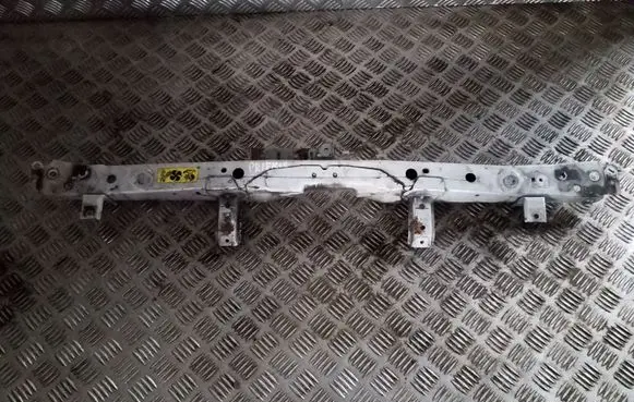 Nissan Juke I F15 Top upper radiator support slam panel