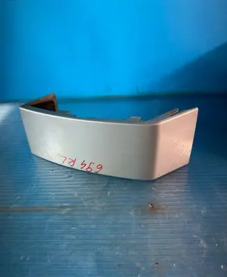 Volvo XC90 Rear/tail light trim molding 30698133