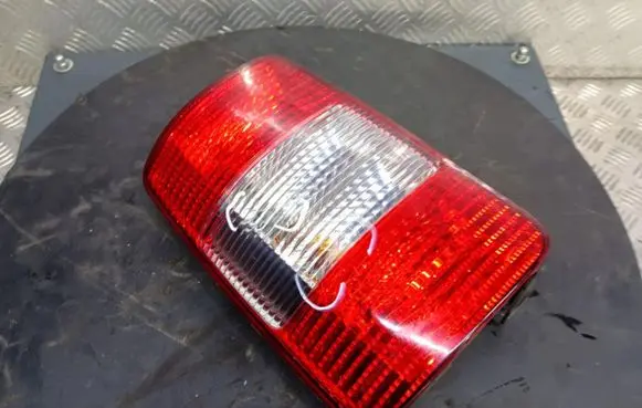 Volkswagen Caddy Rear/tail lights