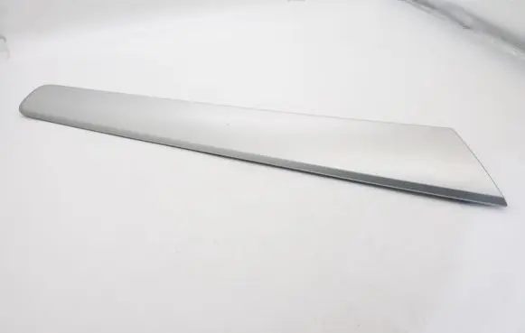Volkswagen Jetta VI Front door trim bar 5C6867440A