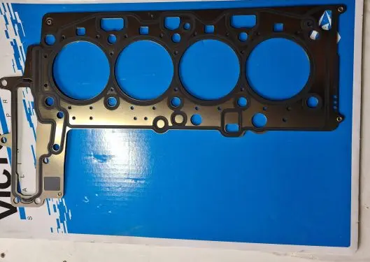 BMW 5 F10 F11 Other cylinder head part 11128509148 613811020