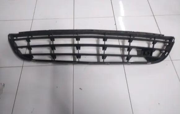 Opel Corsa D Front bumper lower grill