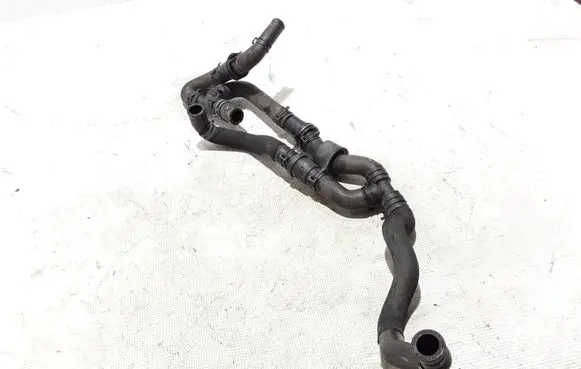 Audi Q5 SQ5 Engine coolant pipe/hose 03L121157E