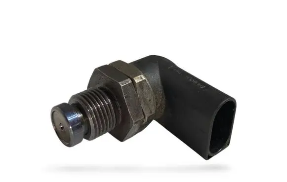 BMW 3 E46 Fuel pressure sensor 0281002497